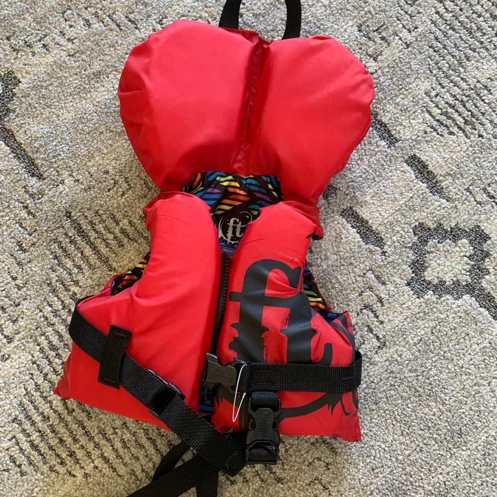 NEW Infant red full throttle life jacket up to 30 lbs